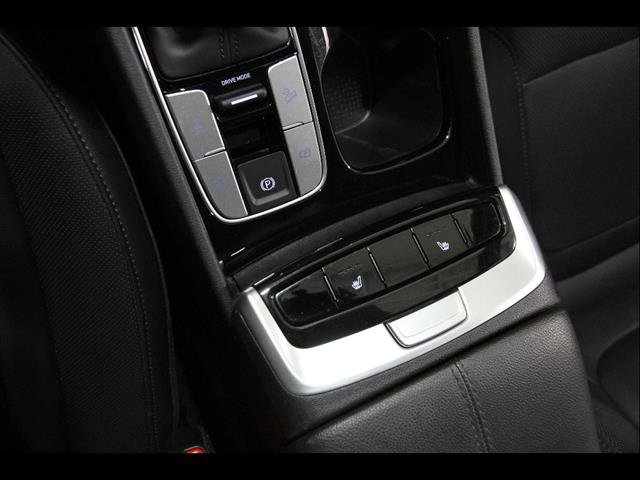 Certified 2024 Hyundai Santa Cruz Night image 16