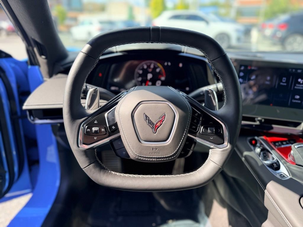 Used 2024 Chevrolet Corvette Stingray Premium Conv w/ Stealth Interior Trim Package image 23