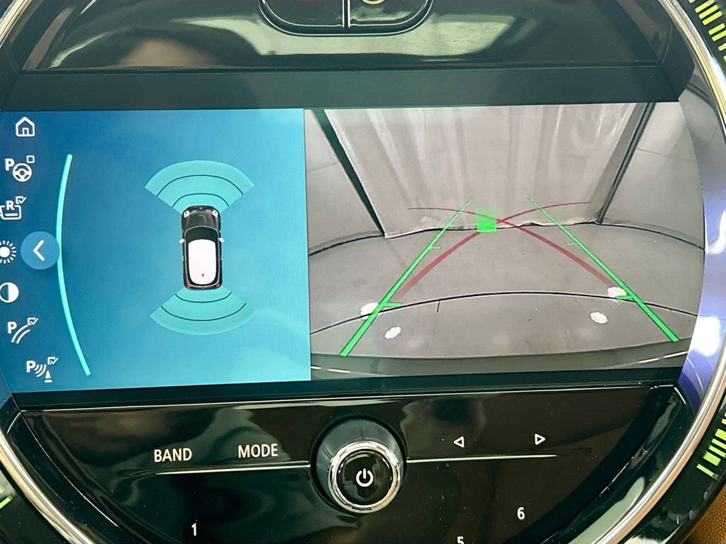 Certified 2024 MINI Cooper SE image 19