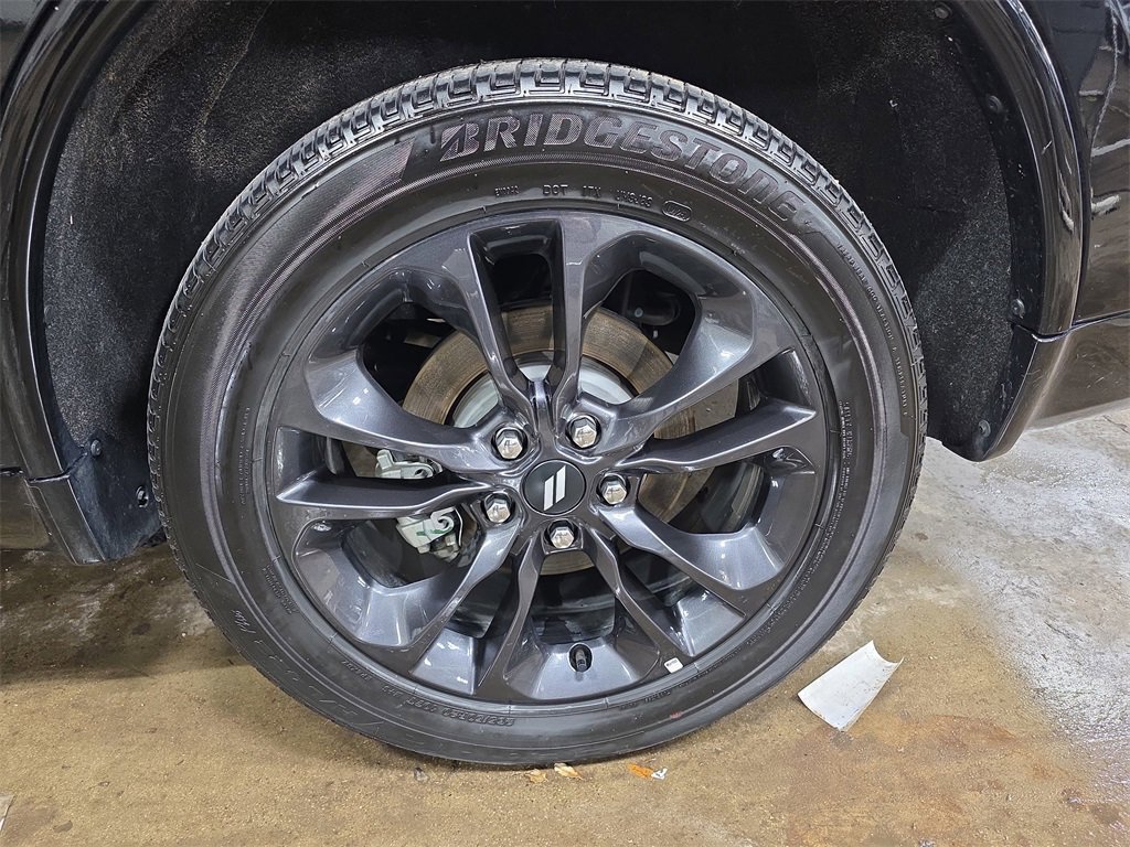 Used 2025 Dodge Durango GT image 32