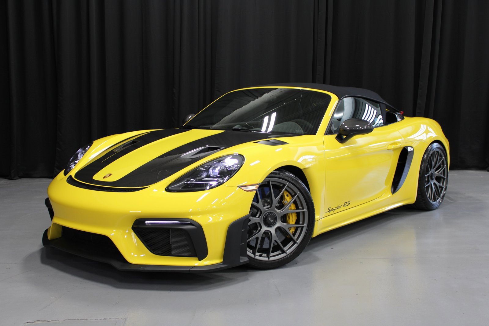 Certified 2025 Porsche 718 Boxster Spyder RS image 1