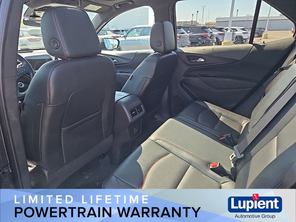Used 2022 Chevrolet Equinox RS w/ RS Leather Package image 14