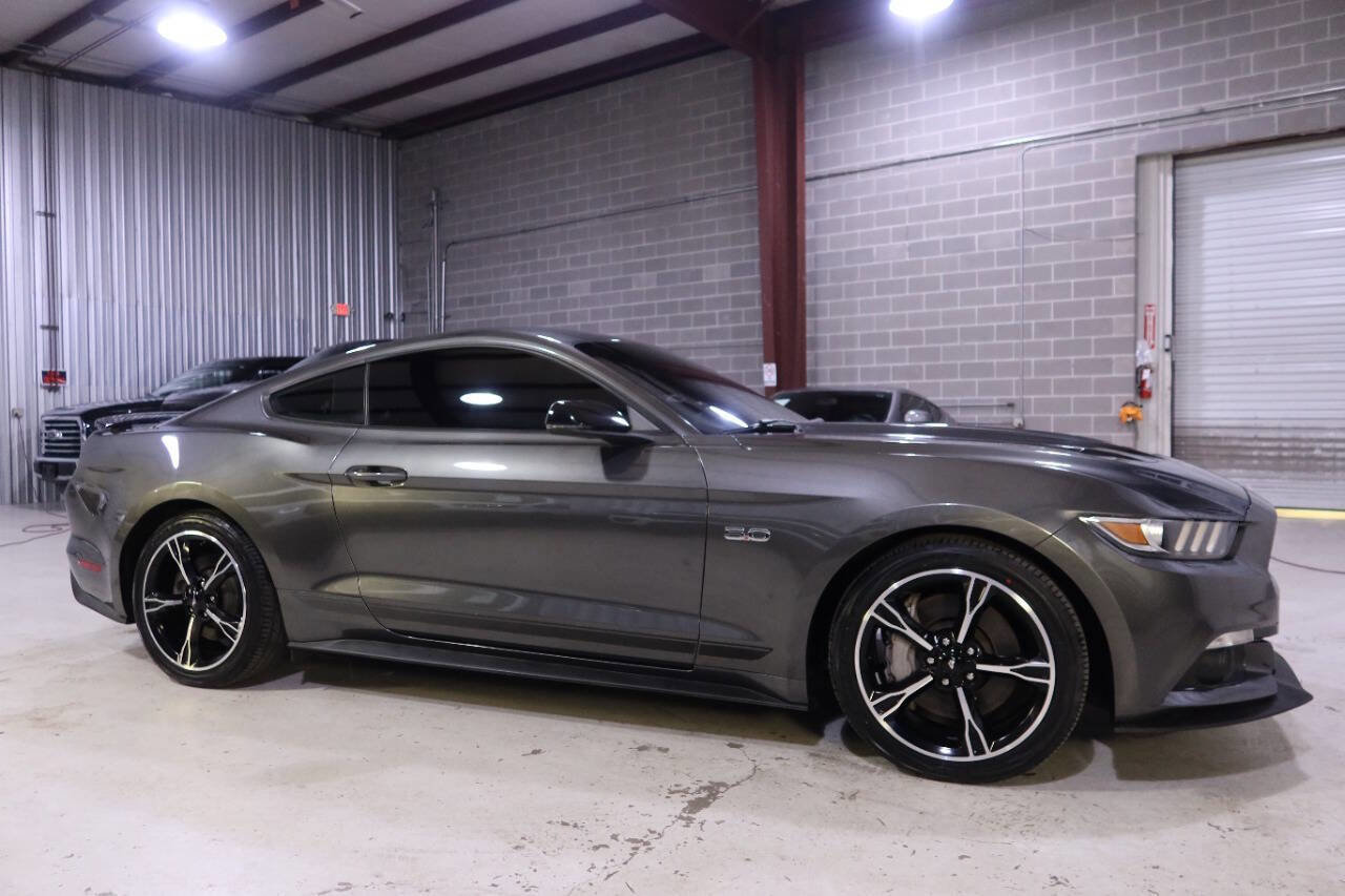 Used 2016 Ford Mustang GT Premium image 7
