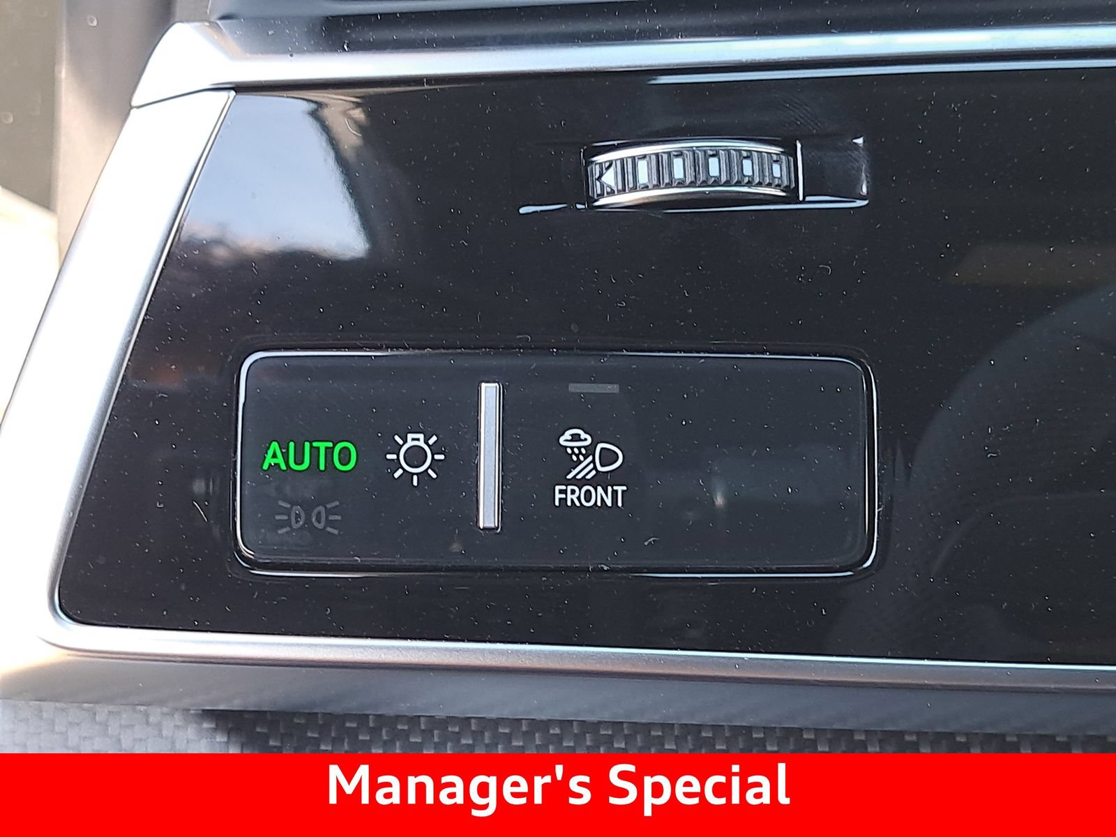 New 2026 Audi SQ8 Prestige AWD/4WD image 29