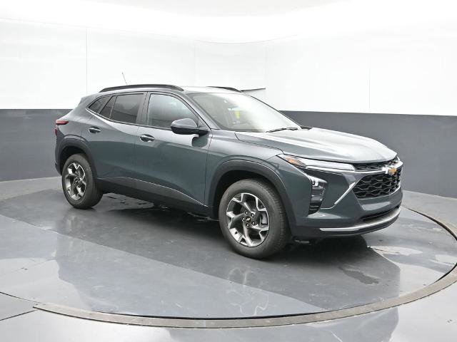 New 2026 Chevrolet Trax LT w/ Driver Confidence Package image 7
