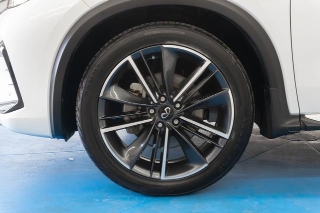 Used 2023 INFINITI QX50 Sport FWD image 2