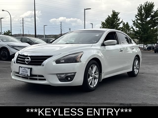 Used 2014 Nissan Altima 2.5 SV FWD image 7