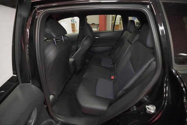 Certified 2024 Toyota Corolla Cross XSE image 25