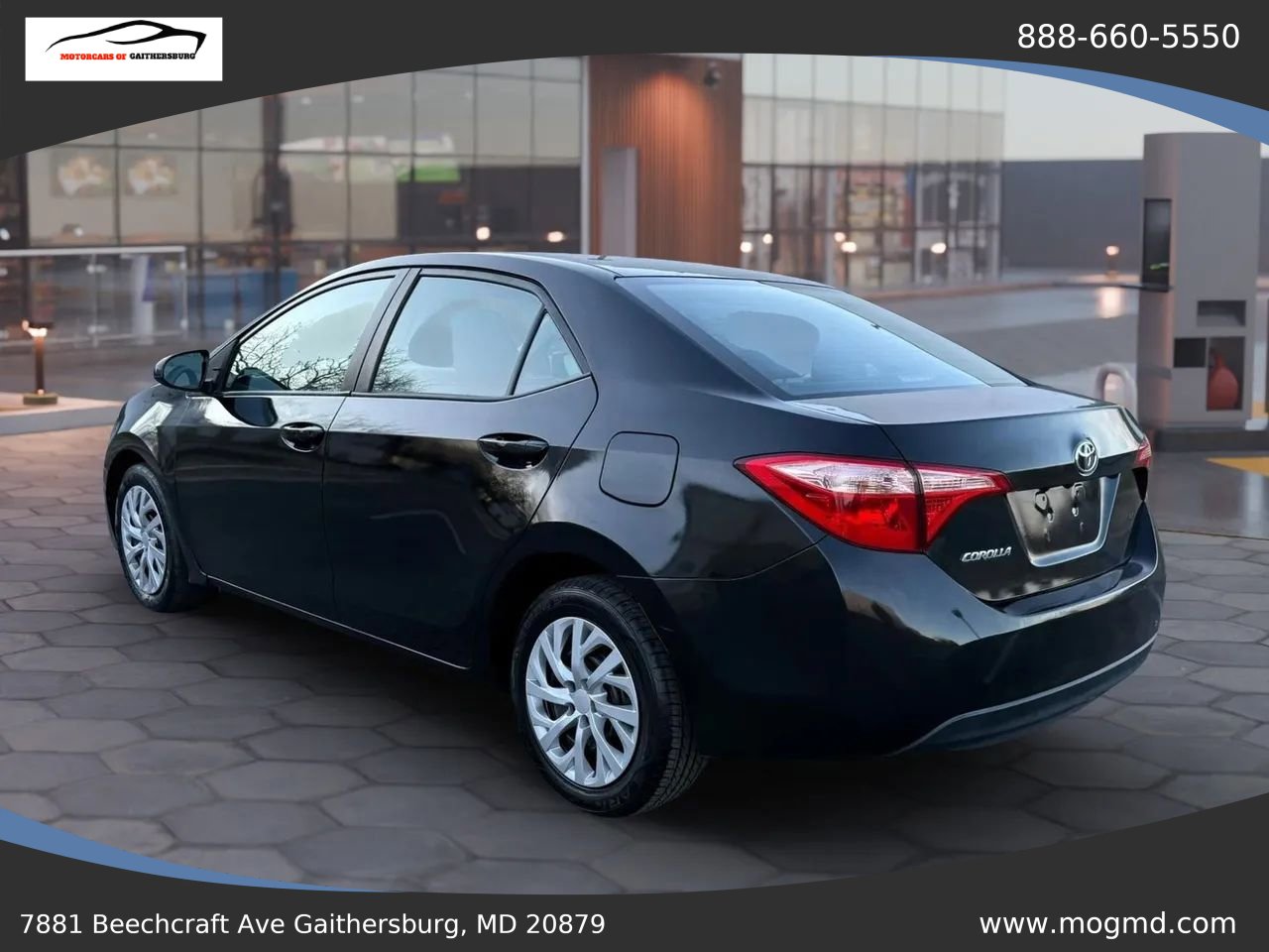 Used 2019 Toyota Corolla LE FWD image 4