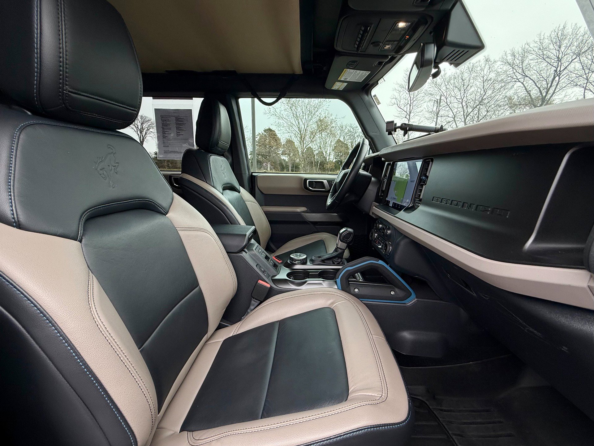 Used 2022 Ford Bronco Wildtrak AWD/4WD image 25