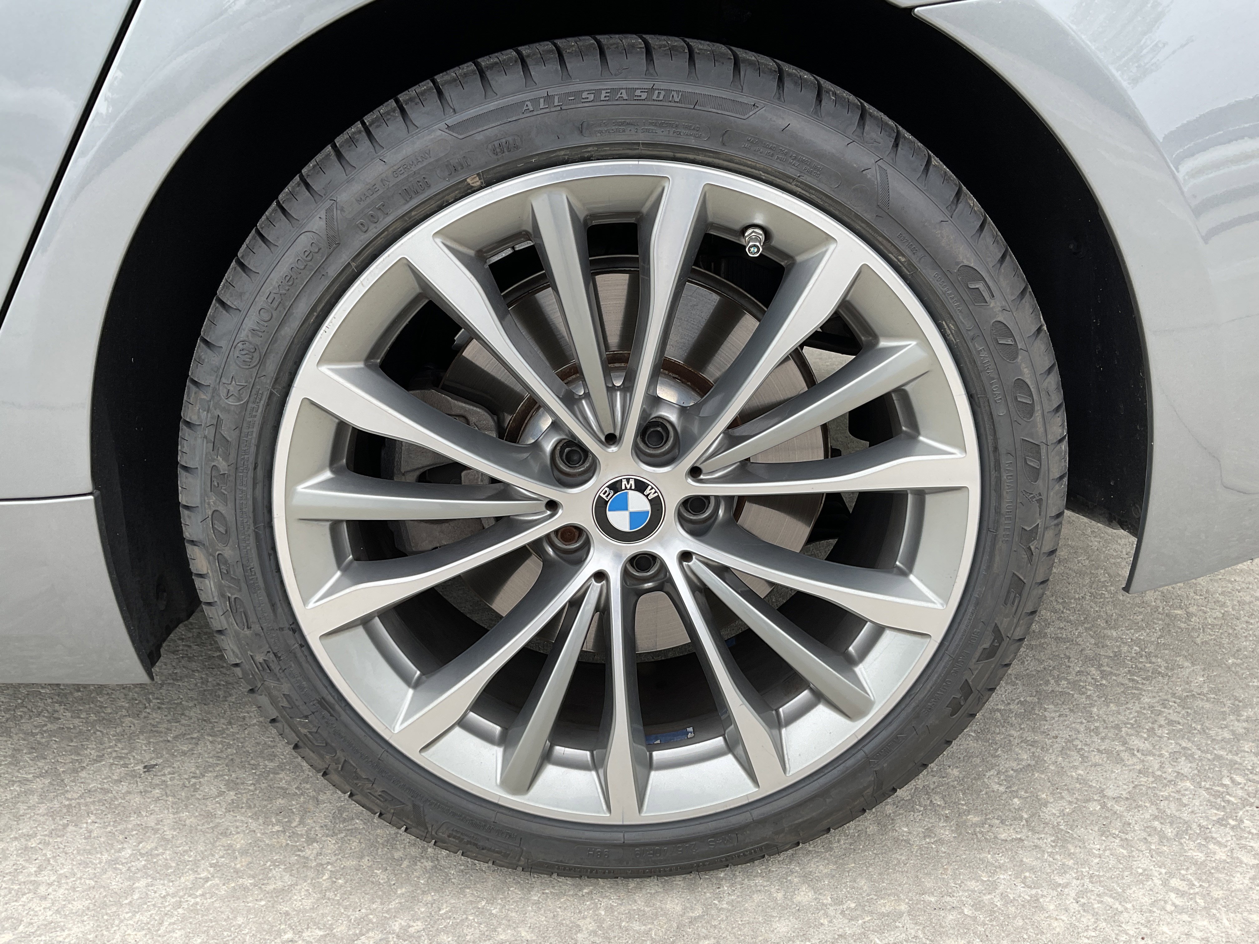 Certified 2023 BMW 540i w/ Executive Package image 7