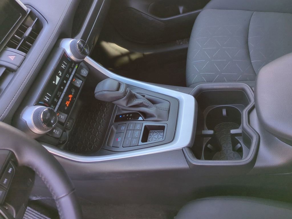 Used 2023 Toyota RAV4 XLE w/ Convenience Package image 14