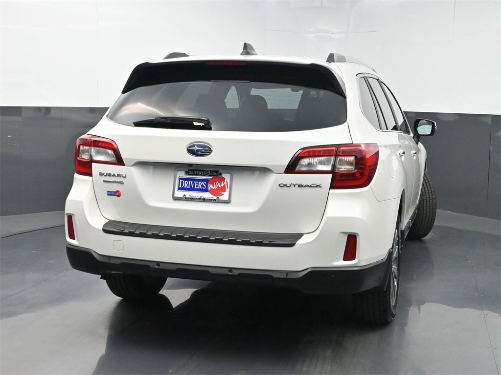 Used 2017 Subaru Outback 2.5i Touring image 41