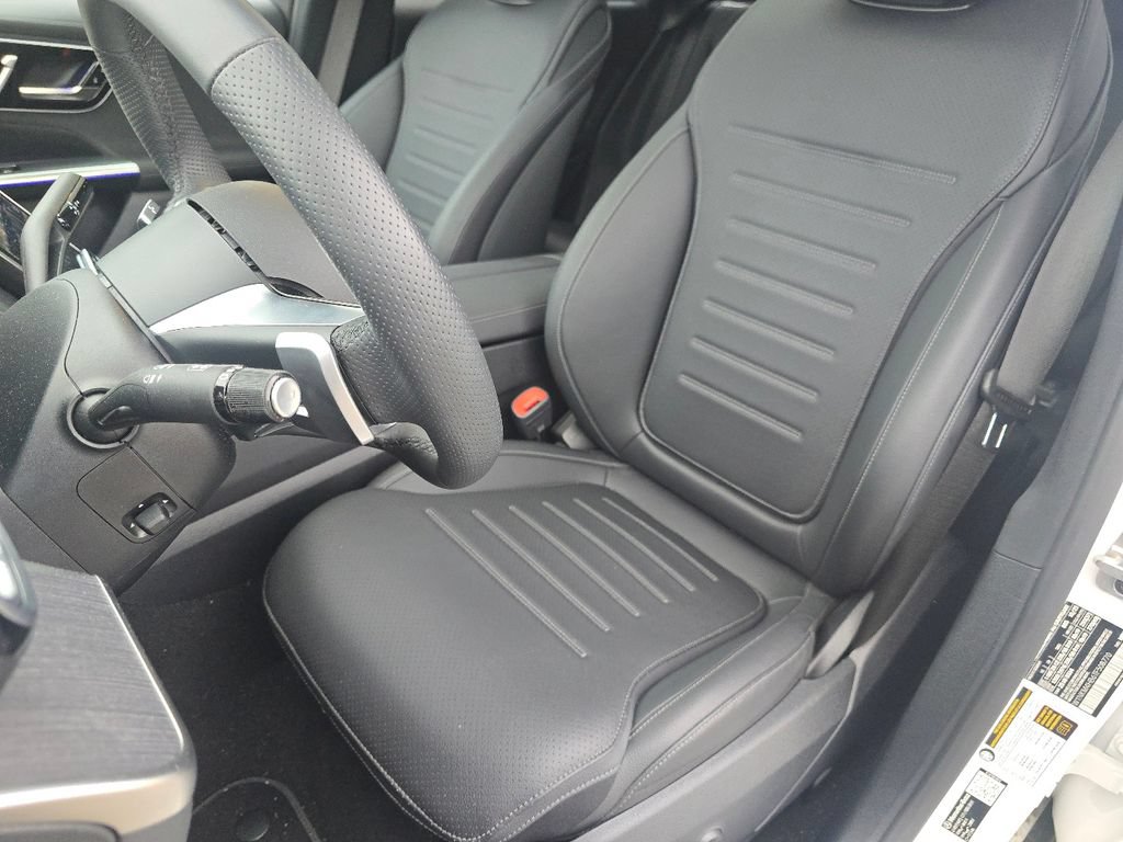 Certified 2026 Mercedes-Benz GLC 300 4MATIC image 26