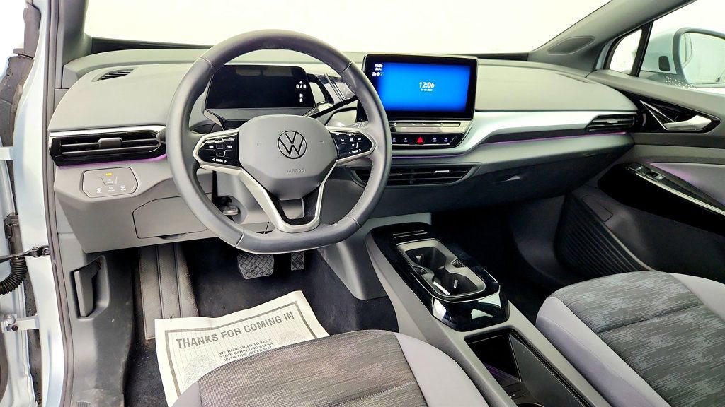Used 2021 Volkswagen ID.4 Pro image 11