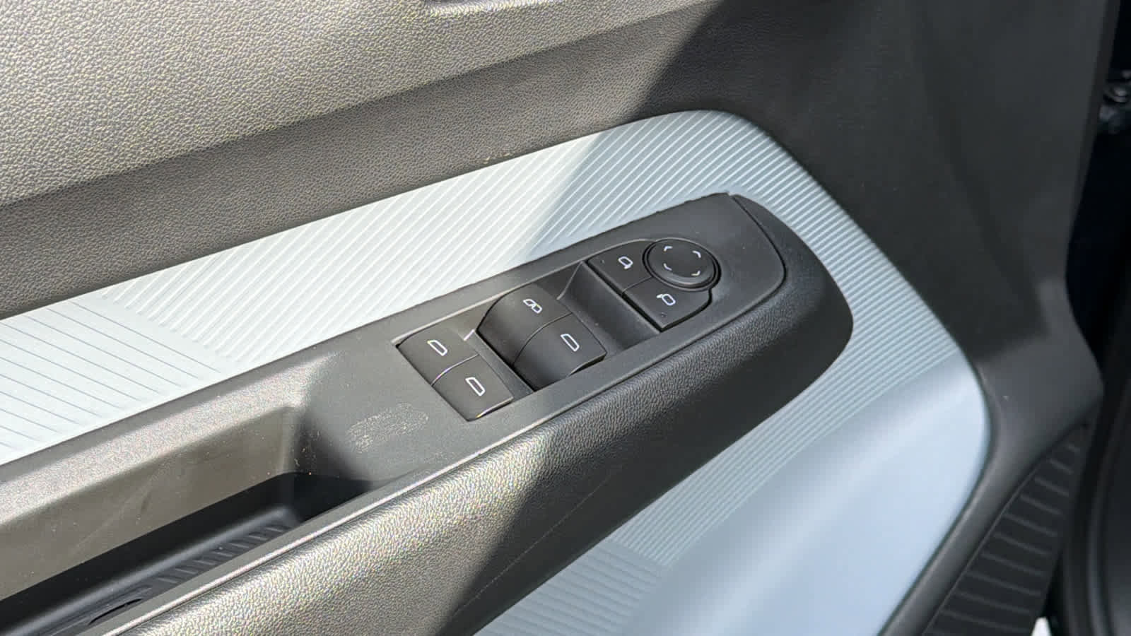 New 2027 Chevrolet Bolt RS w/ LPO, All-Weather Package image 22