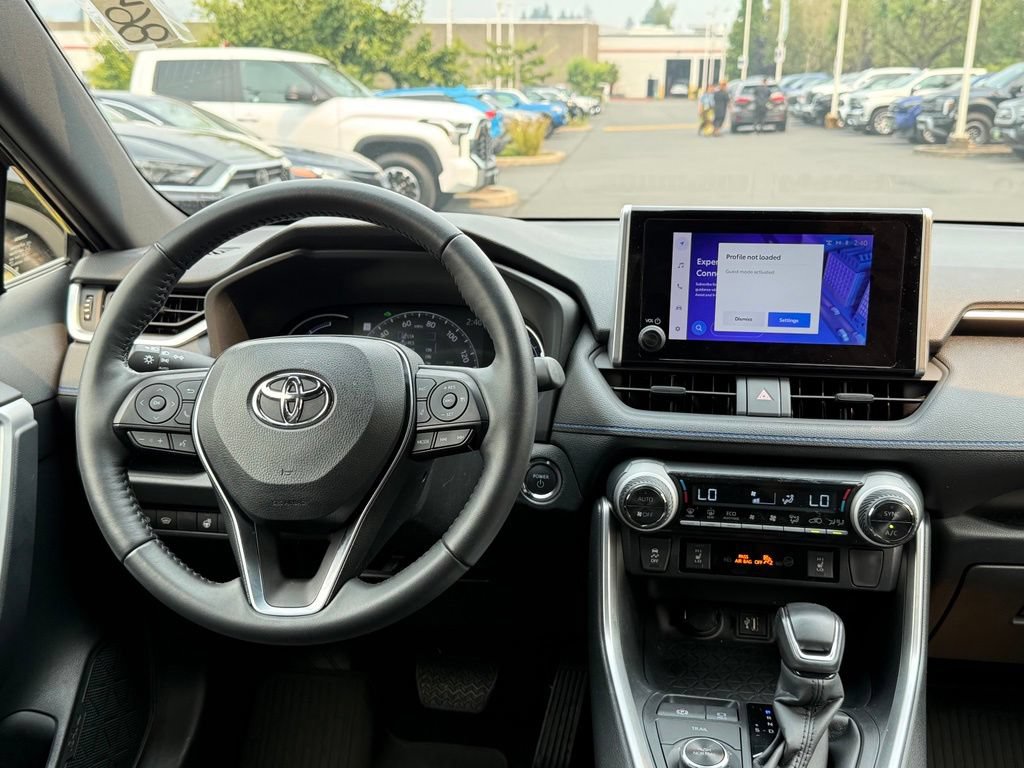 Used 2023 Toyota RAV4 SE w/ SE Grade Weather Package AWD/4WD image 28