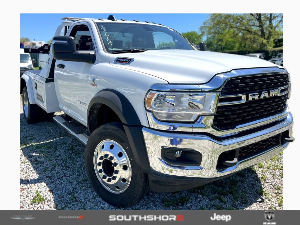 New 2024 RAM 4500 SLT w/ Quick Order Package 2YG SLT image 2