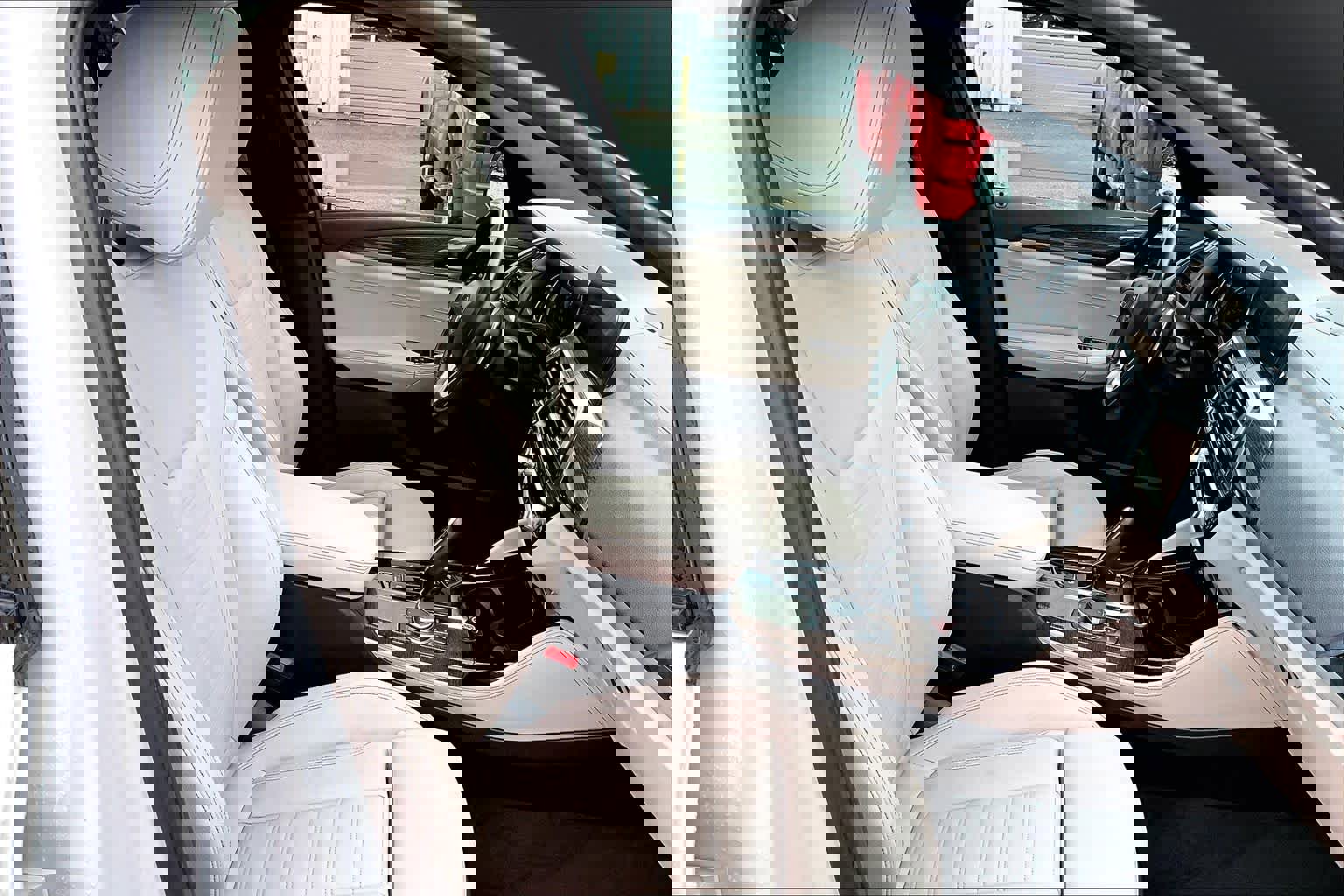 Used 2019 BMW X4 M40i w/ Premium Package image 9