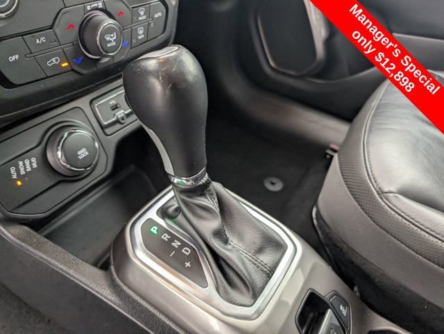 Used 2018 Jeep Renegade Limited w/ UConnect 8.4 Nav Group image 23