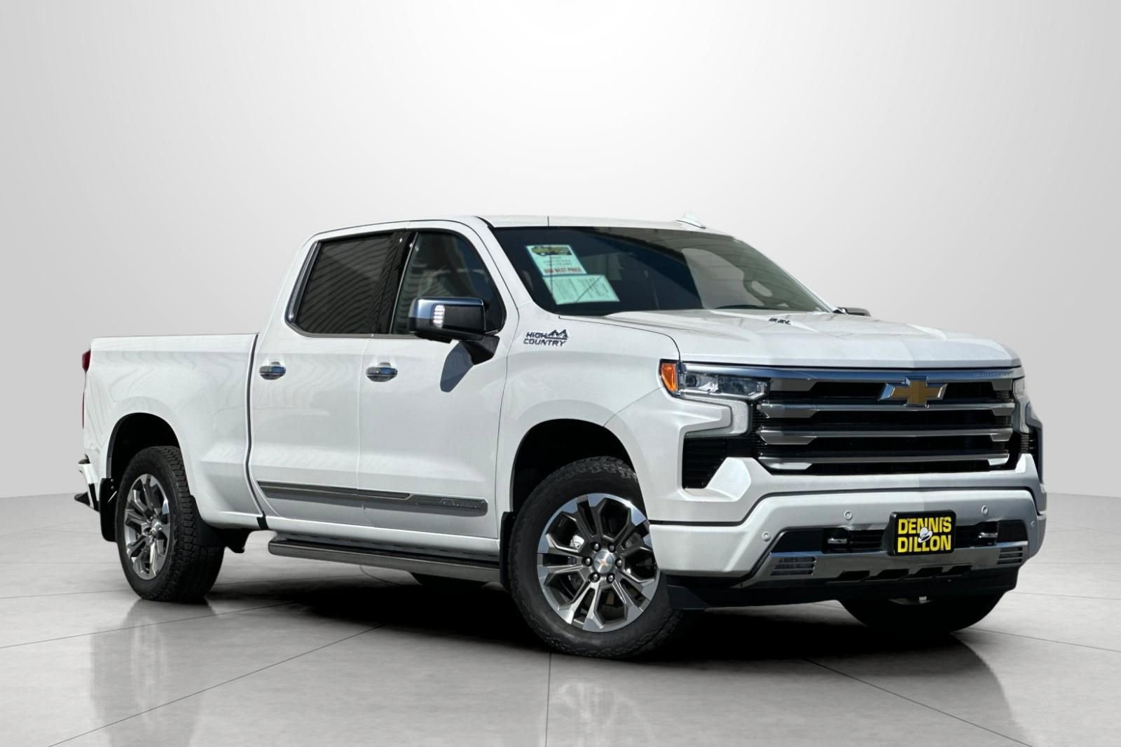 Used 2024 Chevrolet Silverado 1500 High Country w/ Technology Package image 2