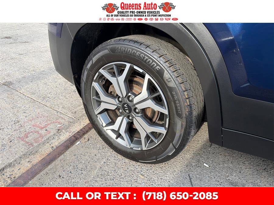 Used 2021 Kia Seltos EX image 34