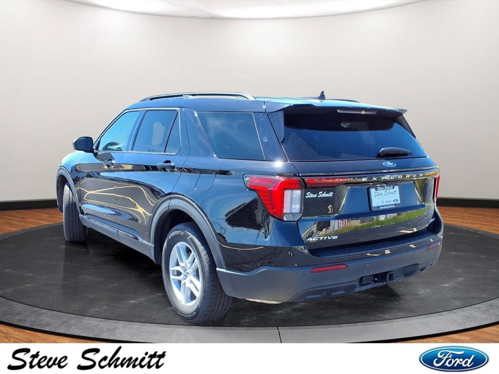 New 2026 Ford Explorer Active AWD/4WD image 3