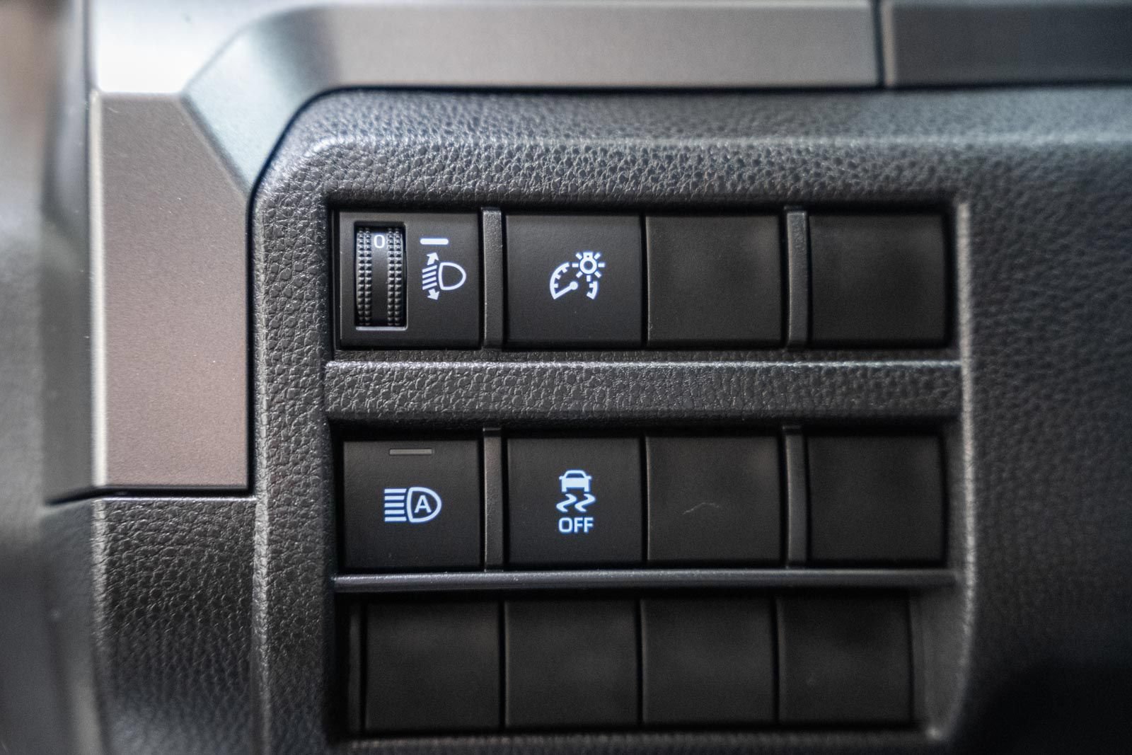 Used 2026 Toyota Tacoma SR5 RWD image 46