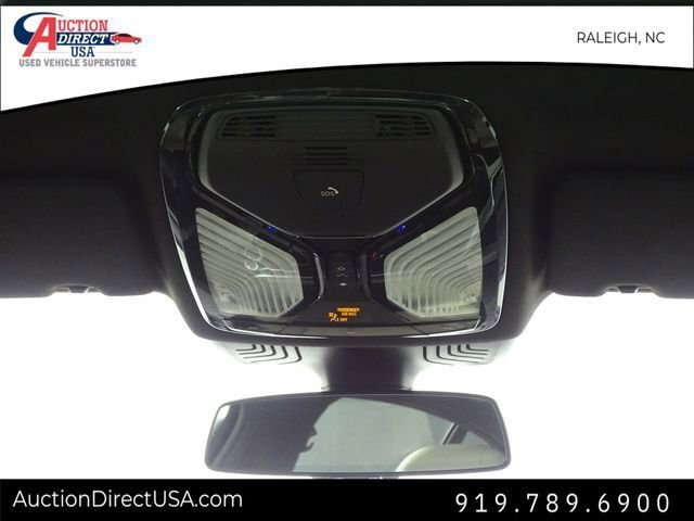 Used 2021 BMW 540i w/ Premium Package image 28