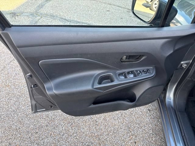 Used 2024 Nissan Versa S w/ Trunk Package FWD image 13