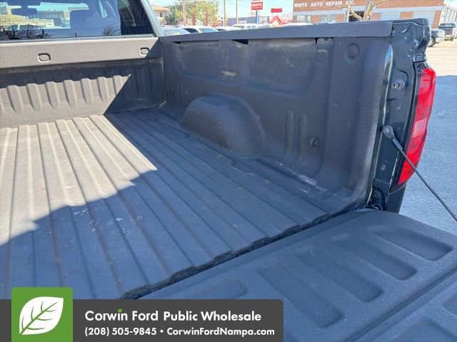 Used 2018 Chevrolet Silverado 1500 LT w/ All Star Edition AWD/4WD image 32