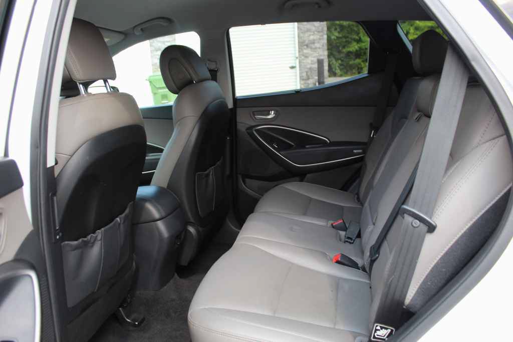 Used 2017 Hyundai Santa Fe Sport AWD/4WD image 29