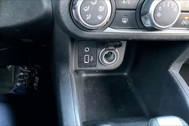 Used 2024 Nissan Kicks S image 32