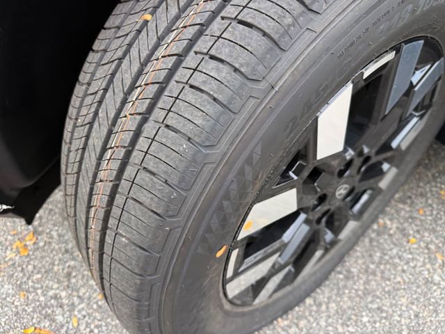 Used 2026 Hyundai Santa Cruz SEL image 6