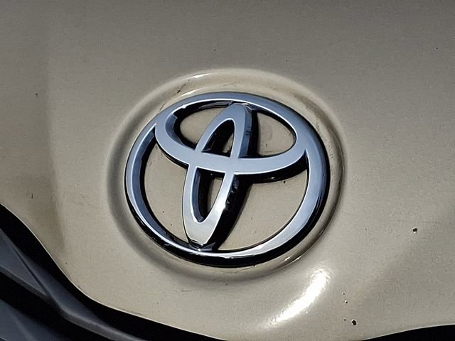 Used 2014 Toyota Sienna XLE image 32