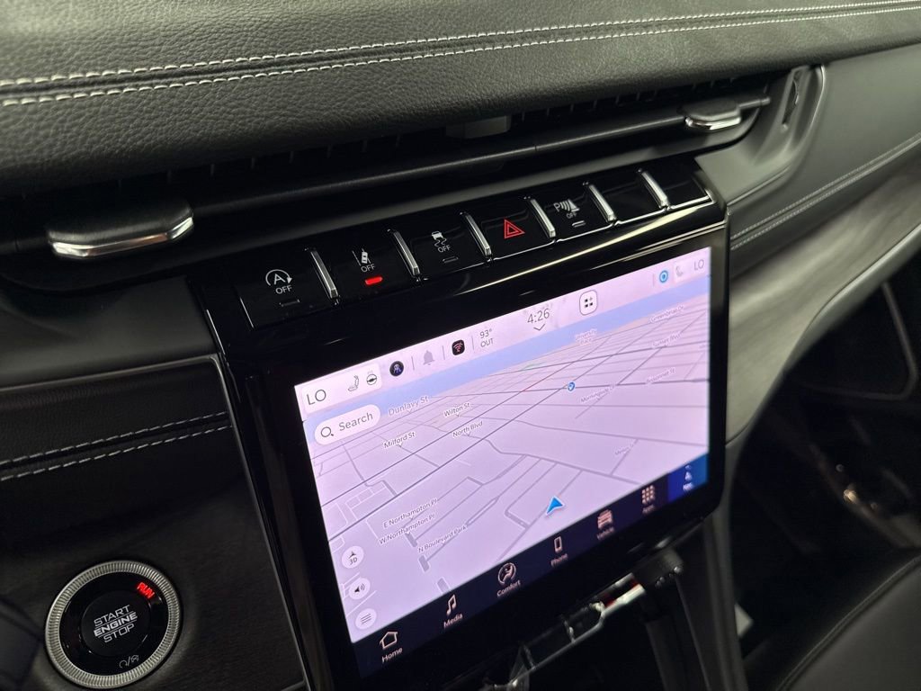 New 2025 Jeep Grand Cherokee L Limited w/ Black Appearance Package image 27