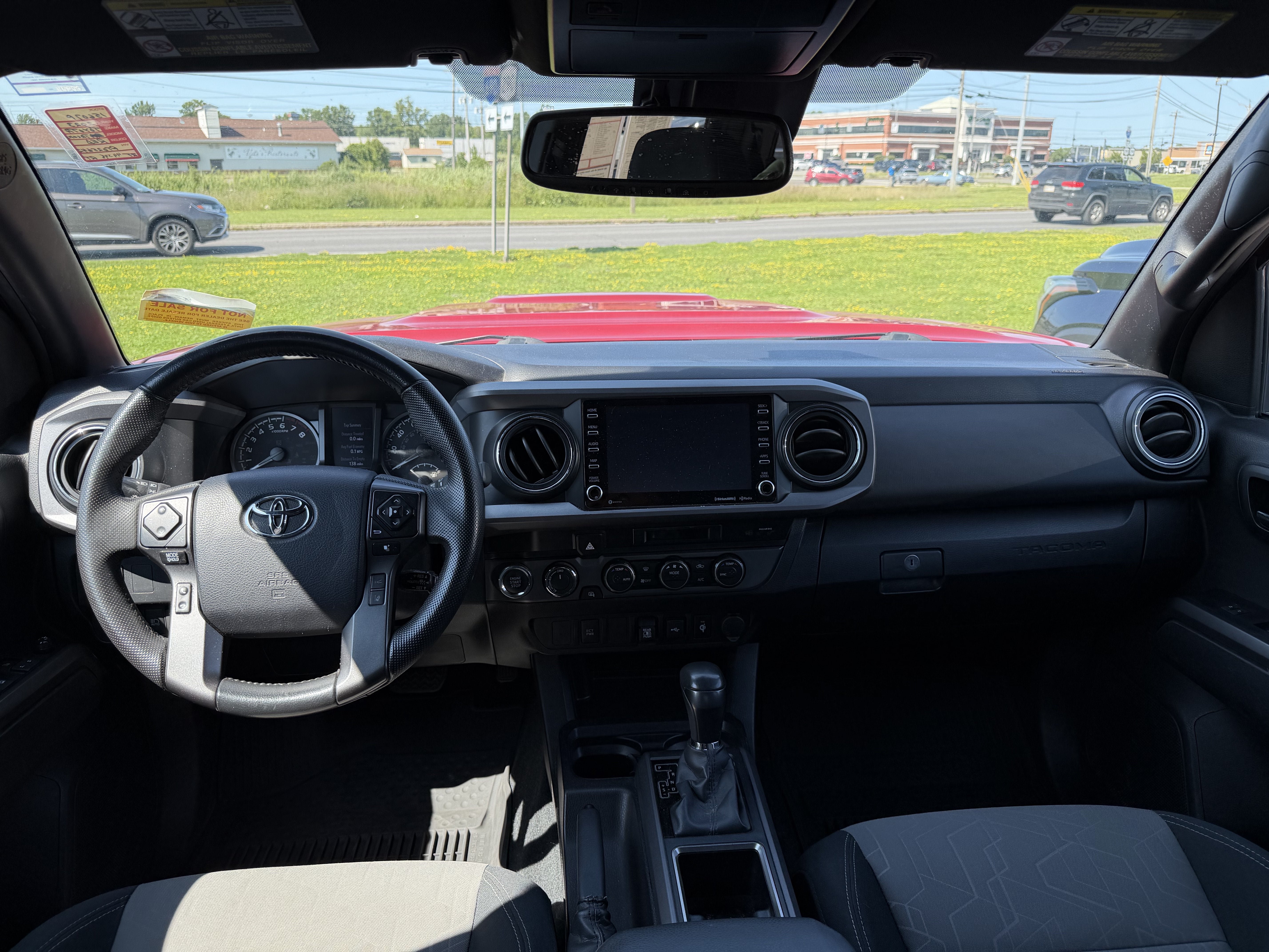 Used 2023 Toyota Tacoma TRD Sport AWD/4WD image 11