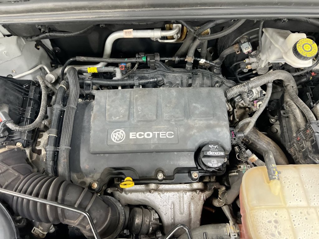 Used 2018 Buick Encore Preferred AWD/4WD image 24
