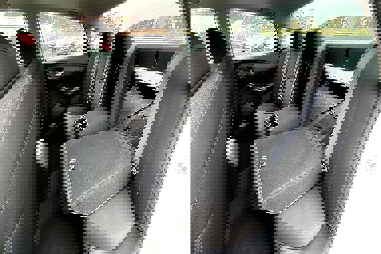 Used 2023 Honda Accord EX image 17