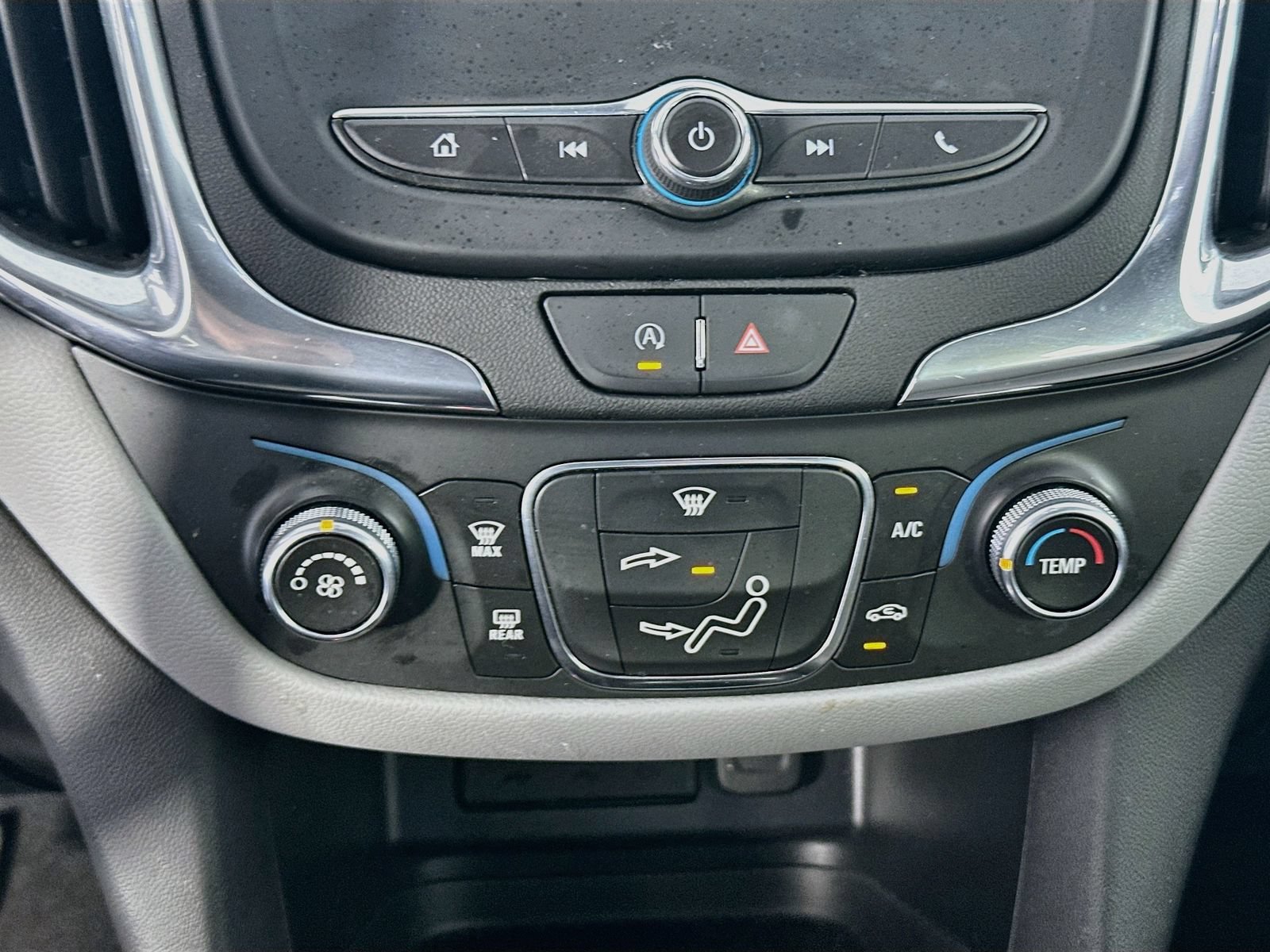 Used 2022 Chevrolet Equinox LS w/ LS Convenience Package FWD image 15