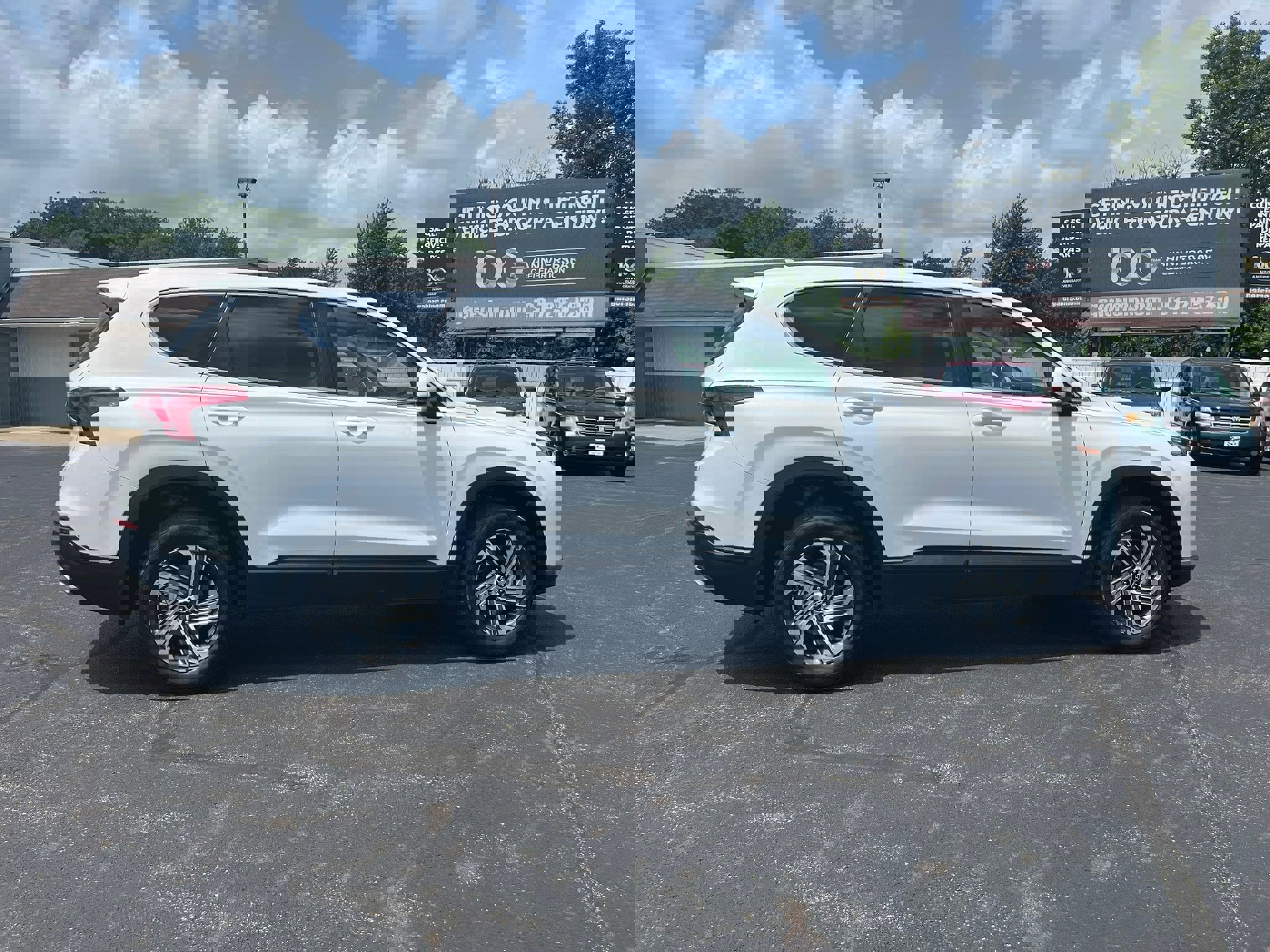 Used 2022 Hyundai Santa Fe SE image 14