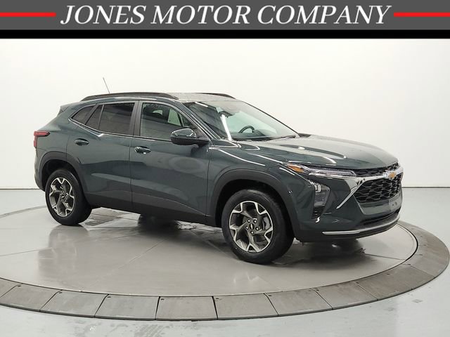 New 2026 Chevrolet Trax LT w/ LT Convenience Package