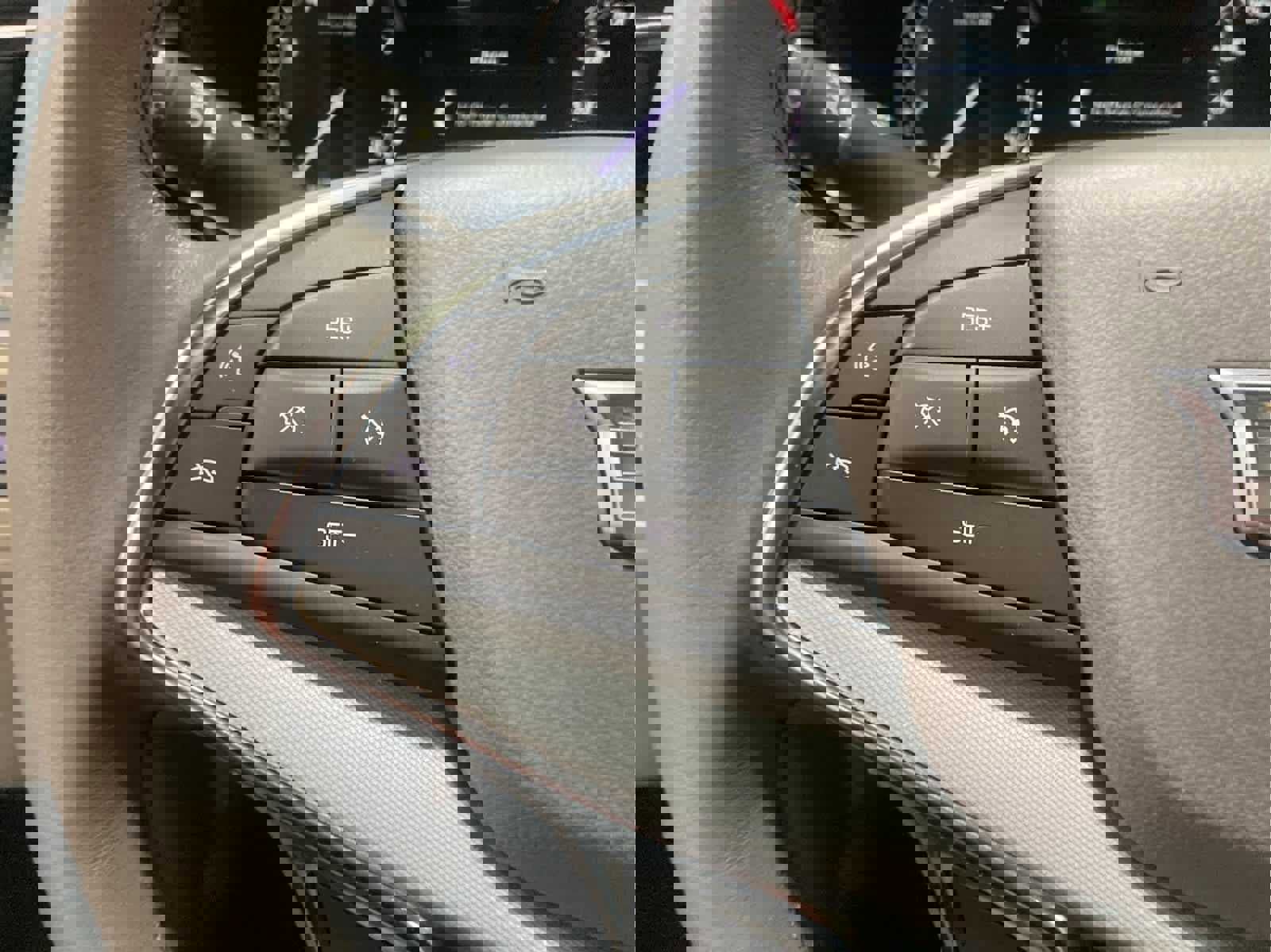 Used 2024 Cadillac XT5 Premium Luxury w/ LPO, Floor Liner Package image 21