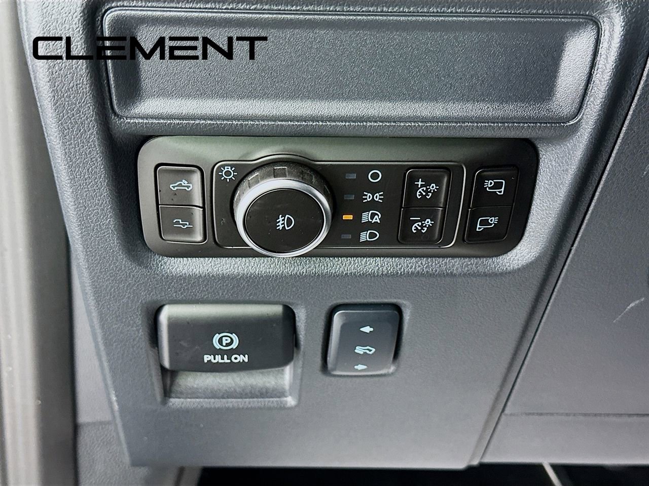 Used 2025 Ford F150 Raptor w/ Equipment Group 803A Raptor R image 14