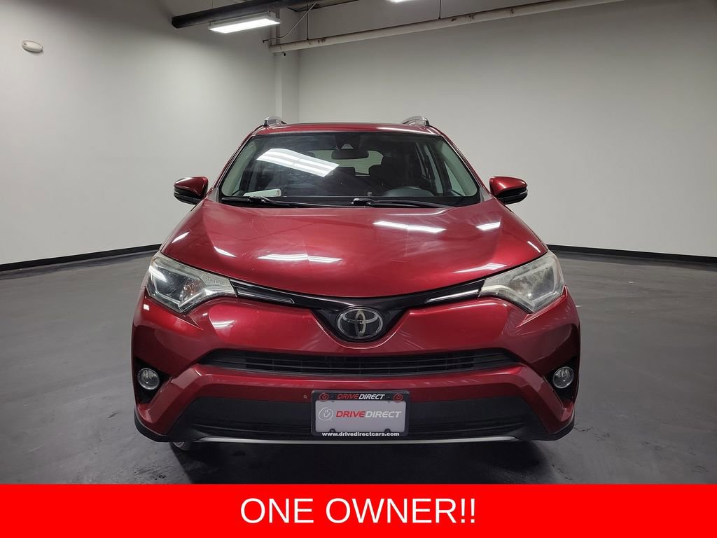 Used 2018 Toyota RAV4 XLE image 2