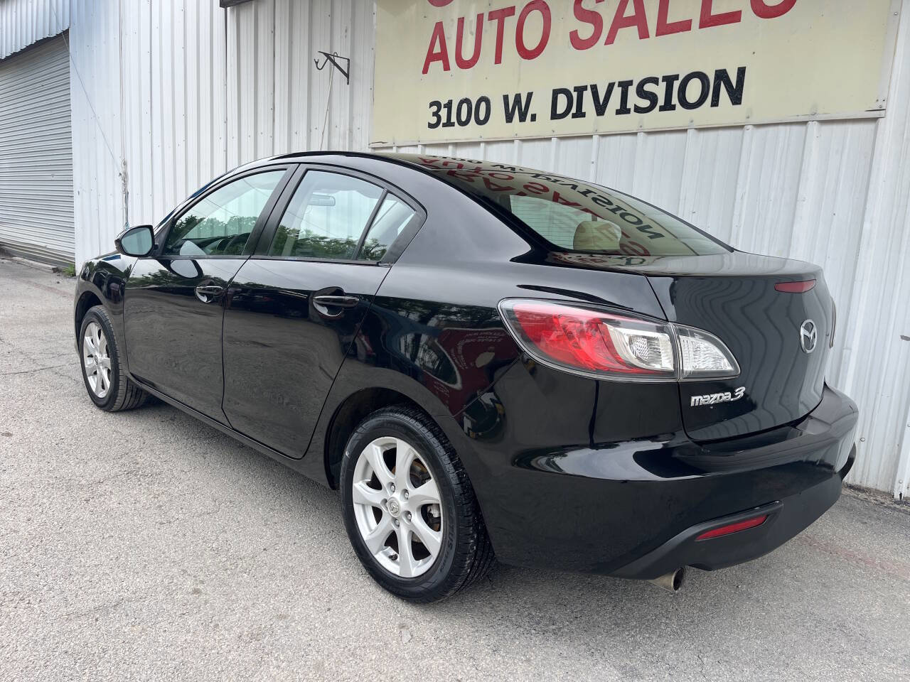 Used 2010 MAZDA MAZDA3 i Touring image 7