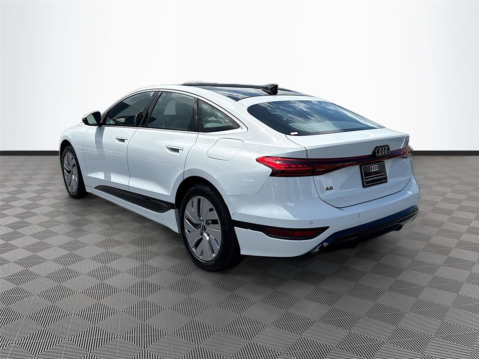 Certified 2025 Audi A6 e-tron Premium w/ Ultra Package image 5