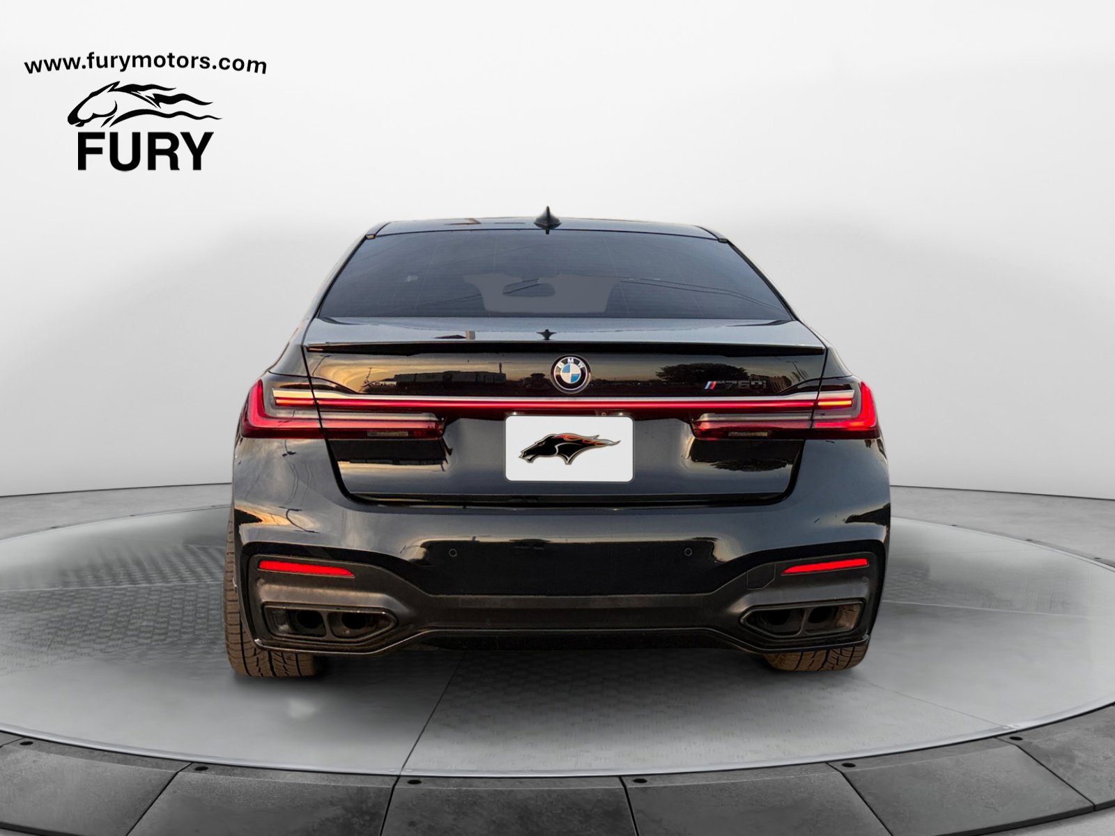 Used 2020 BMW M760i xDrive w/ Luxury Rear Seating Package AWD/4WD image 5