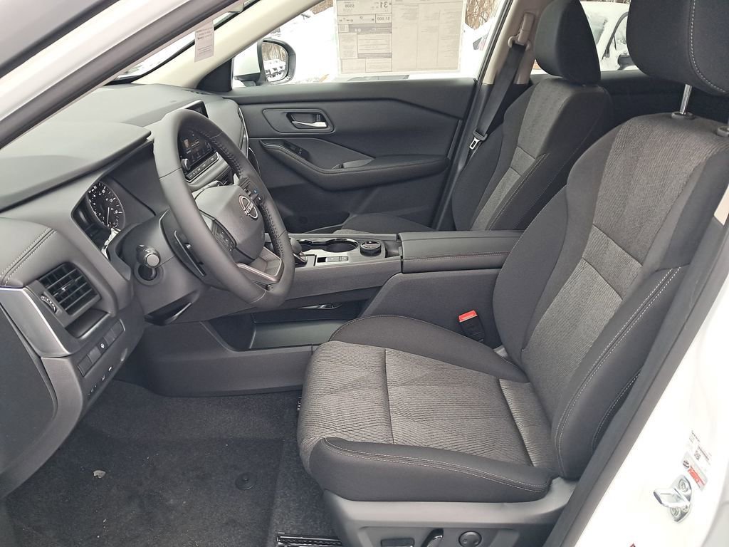 New 2026 Nissan Rogue SV w/ Cold Weather Package image 10