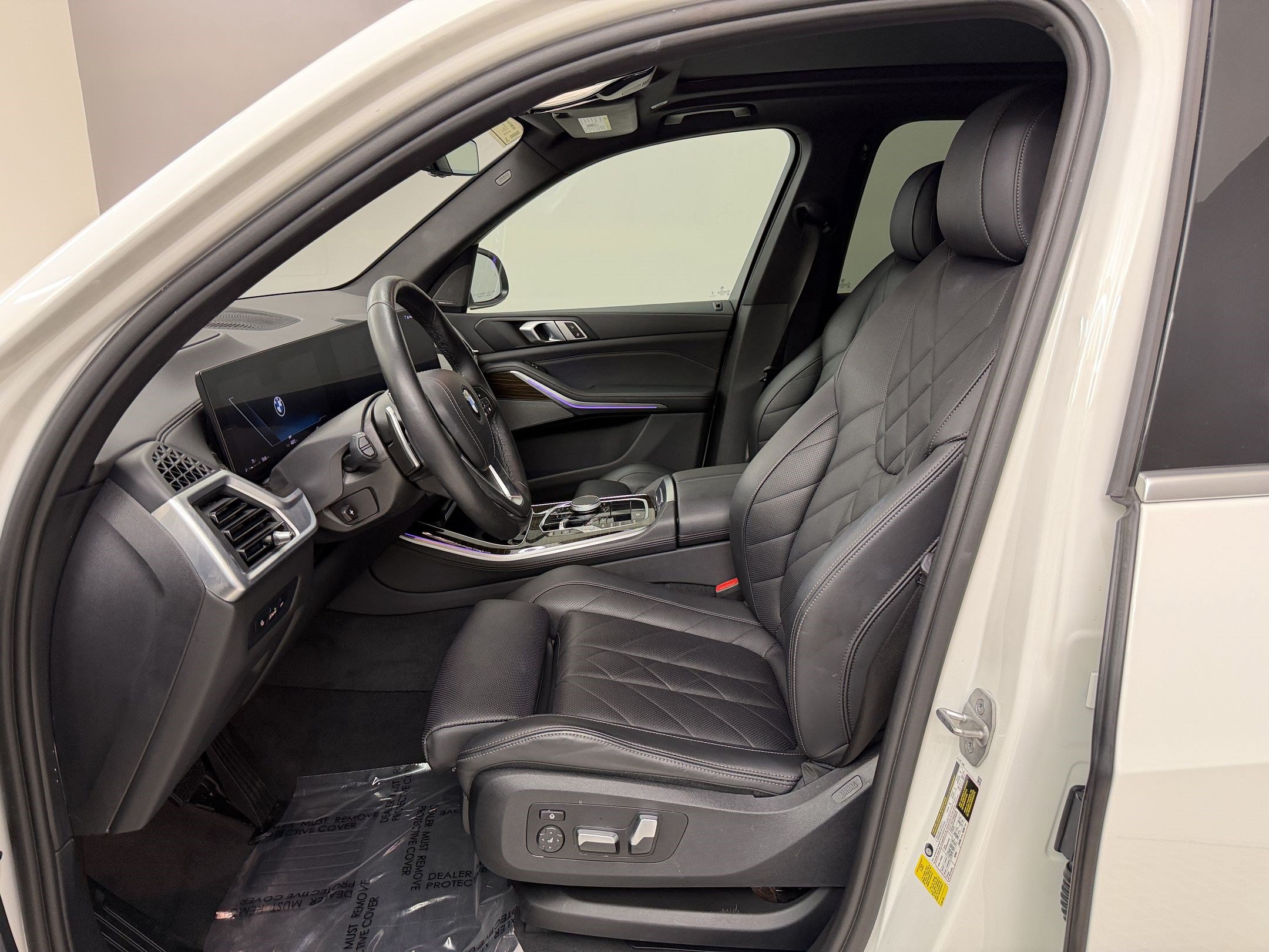 Used 2024 BMW X5 sDrive40i w/ Parking Assistance Package RWD image 5